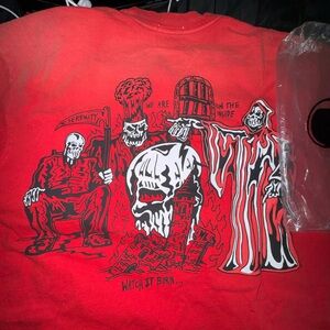 WARREN LOTAS Men's Red Graphic Tee with Skeleton Design